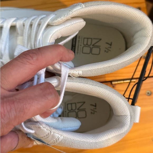 Classic White High-Top Sneakers - Picture 6 of 6